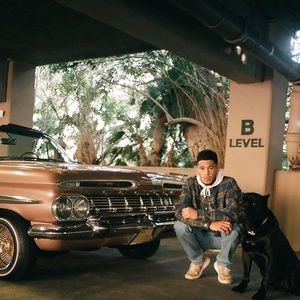 Meet your Posher, Adrian